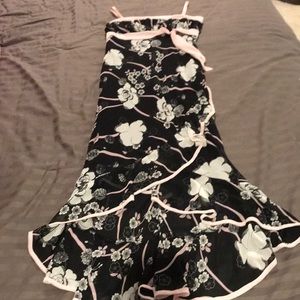 Women’s dress
